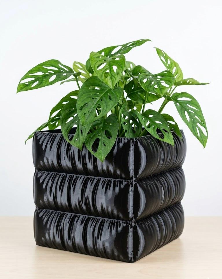 Avant - Garde 3D-Printed Design Planter with Draped Effec.